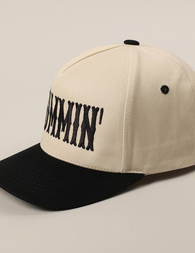 MOMMIN' Letter Embroidery Two-Tone Trucker Hat