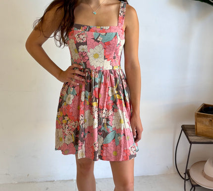 Love Me Sweet Floral Short Dress