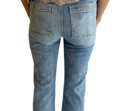 Front Pocket Ankle Length Risen Jeans- Light Wash