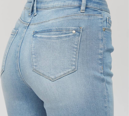 Hailey High Rise Stretch Mica Jeans- Light Wash